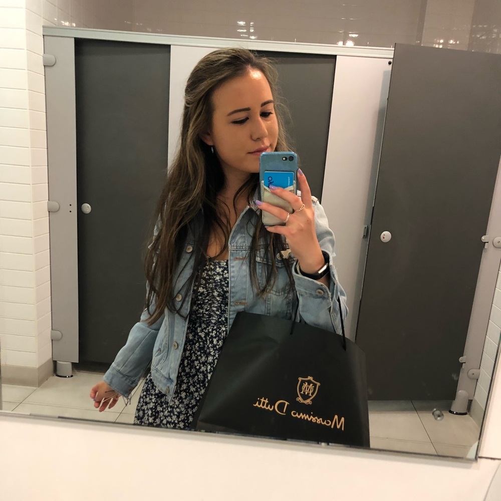 Meet your Posher, Elle